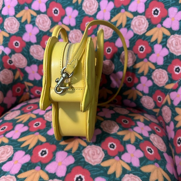 Coach Quilted Duck Handbag - Picture 4 of 7